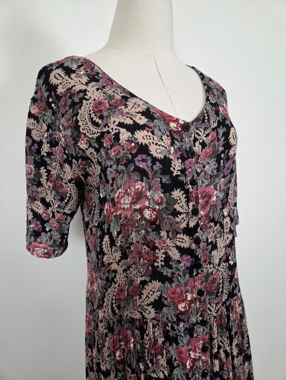 Vintage Floral Rayon Midi Dress Button Up Relaxed Fit Size Medium Boho (r) - Picture 5 of 12